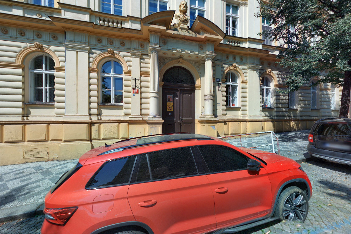 Jan Masaryk apartment