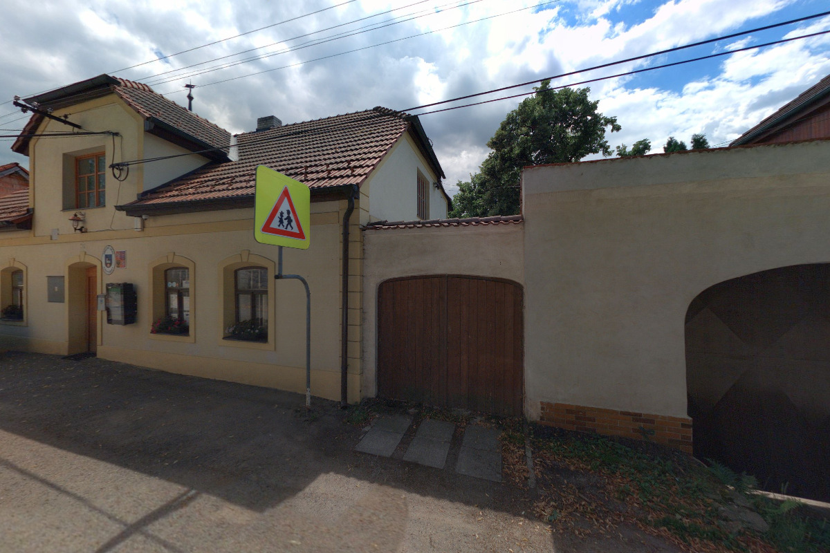 Obecní knihovna Chotýšany foto 2