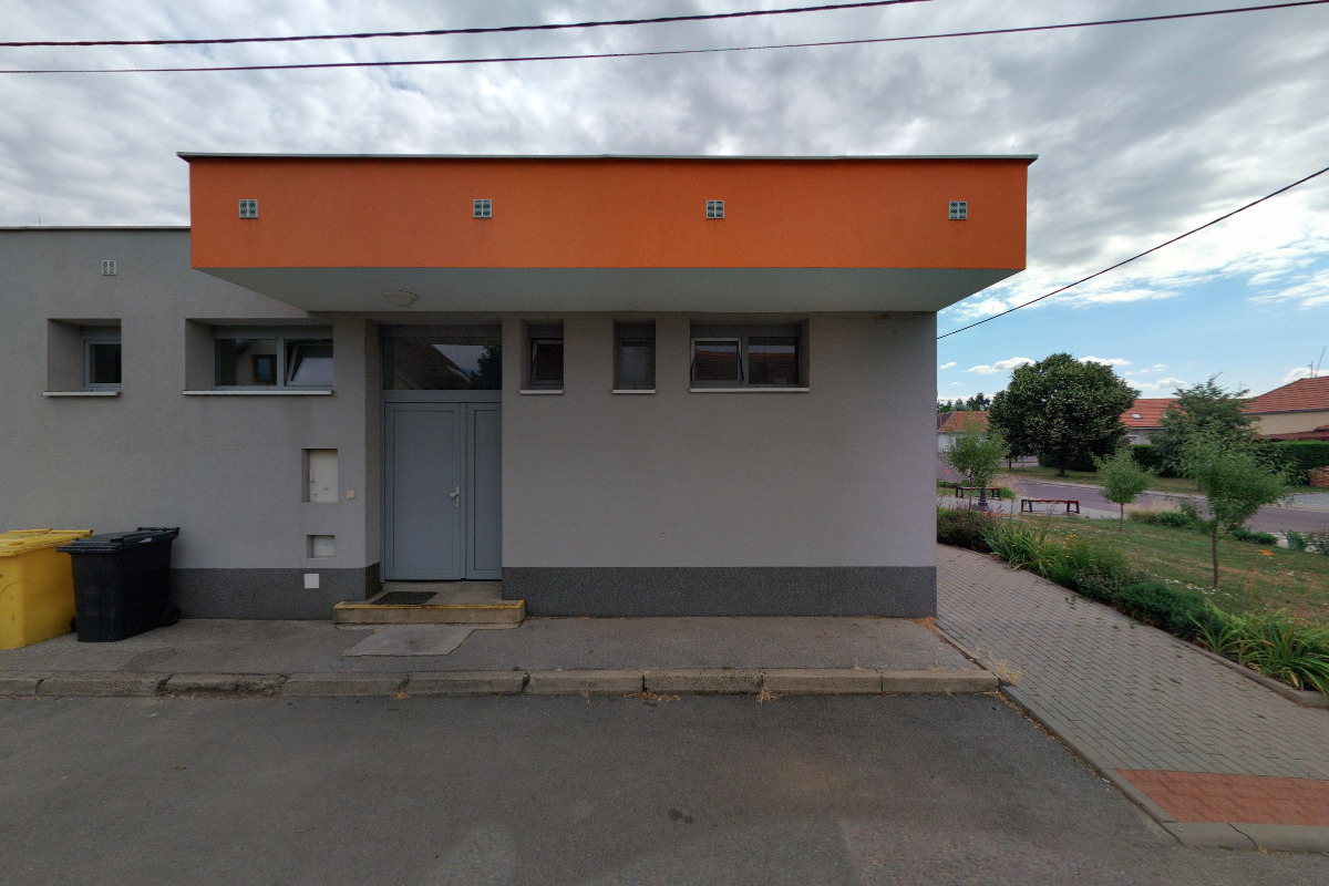 JEDNOTA, spotřební družstvo, Moravský Krumlov – COOP