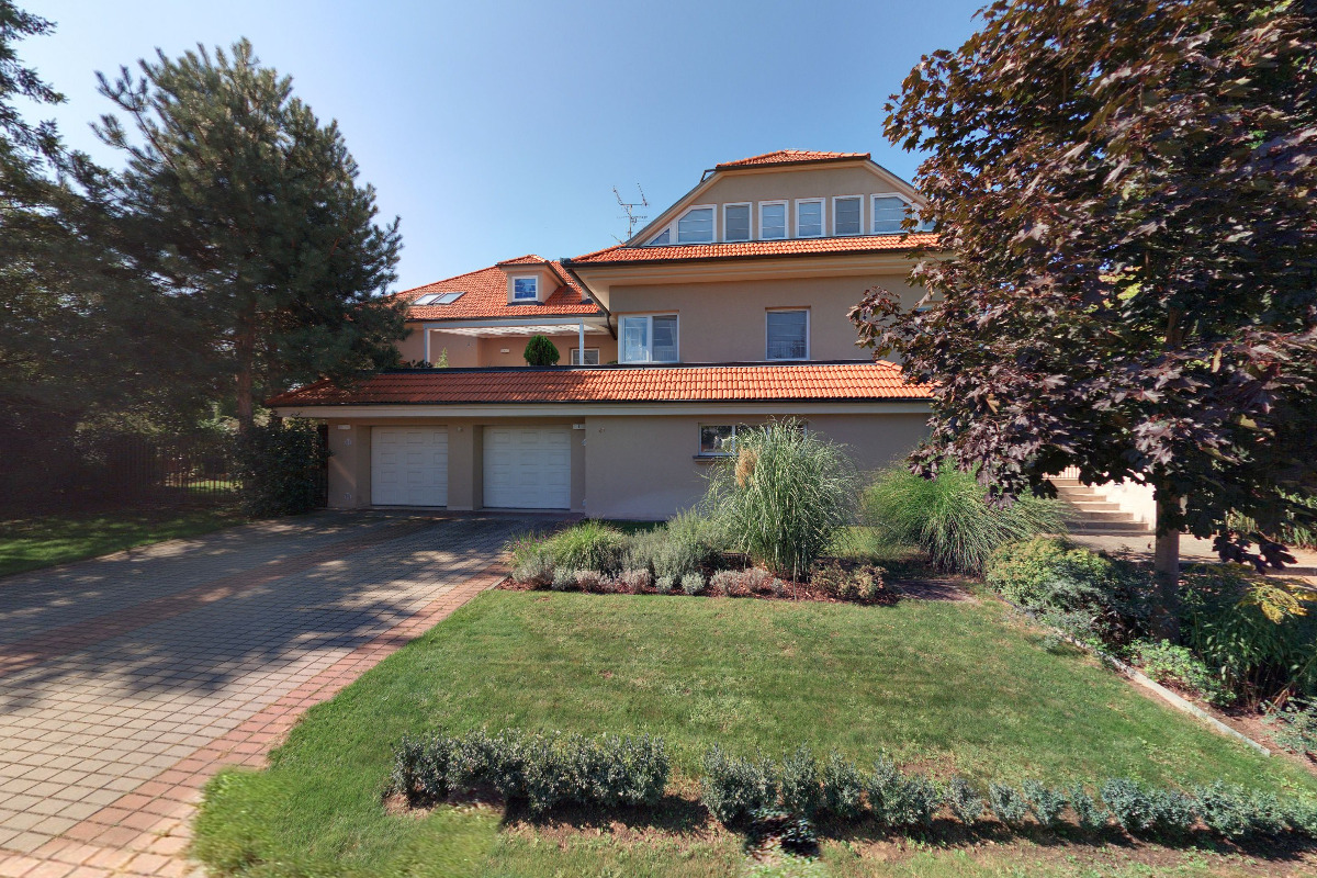 Trade Wings, spol. s r.o.