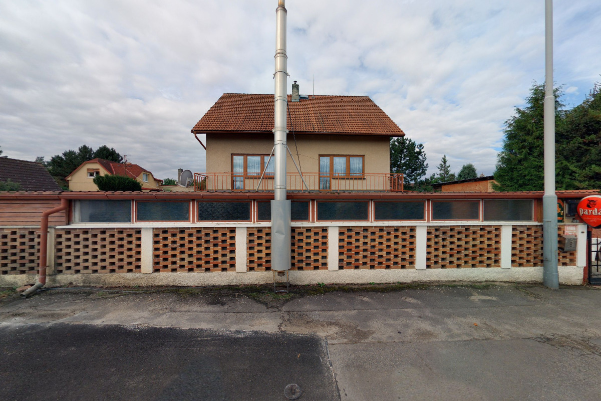 Restaurace Nadějovská 1466 foto 2