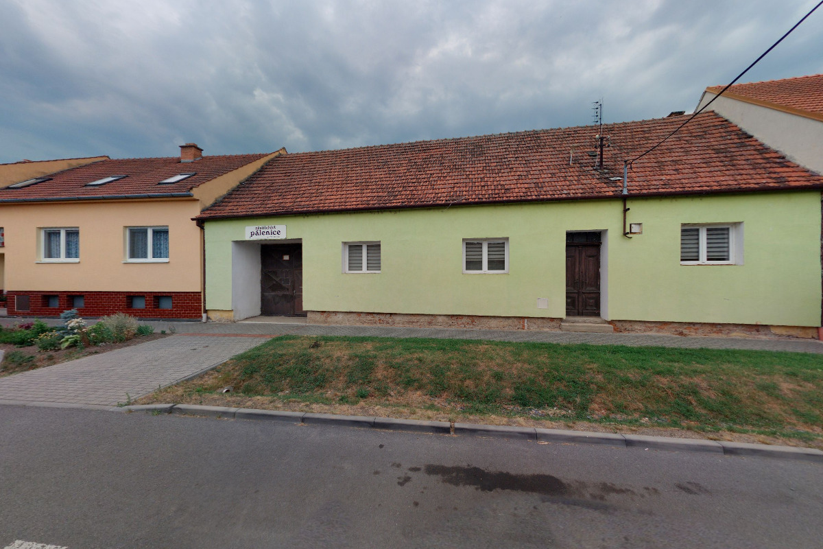 Pálenice a moštárna s pasterizací - Hrušovany u Brna foto 2