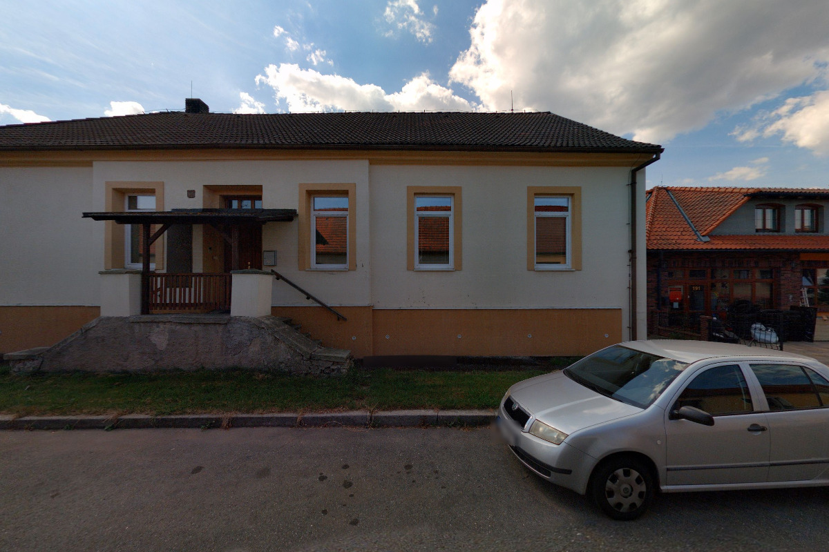 Římskokatolická farnost Zdislavice