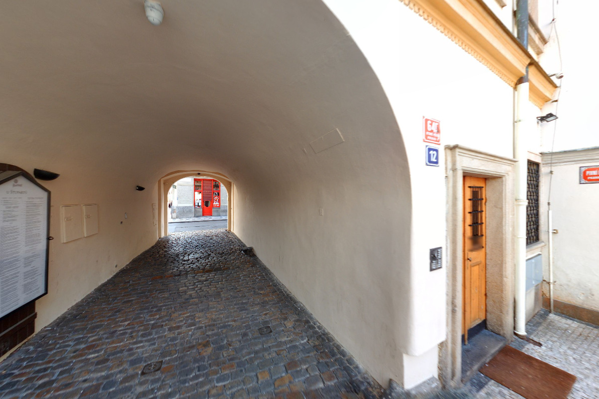 JUDr. Vladimír Stárek