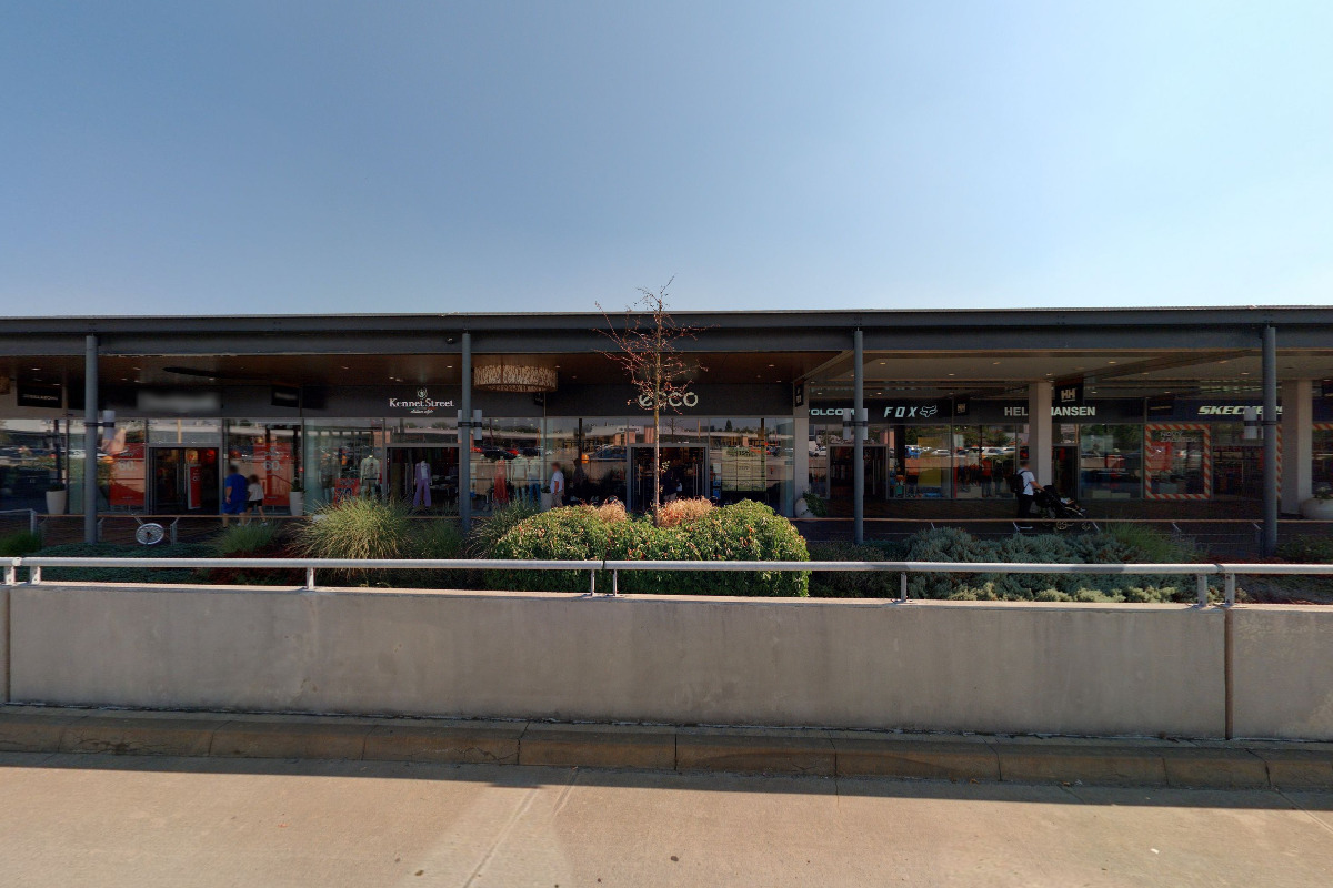 Kennet Street foto 1