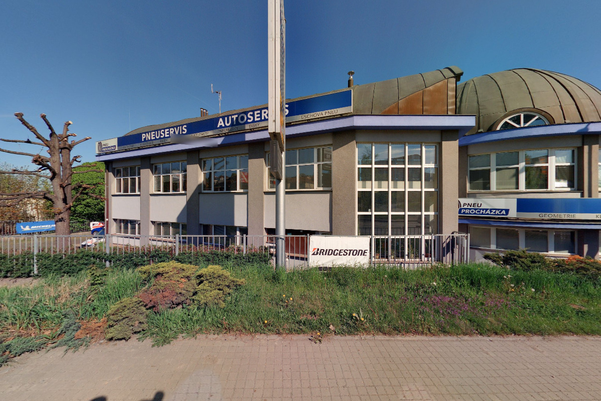 PNEU PROCHÁZKA s.r.o. - pneuservis foto 2