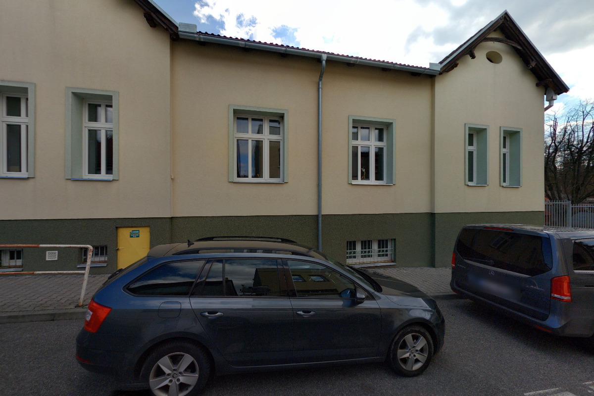 ZŠ a MŠ Kladno, Doberská