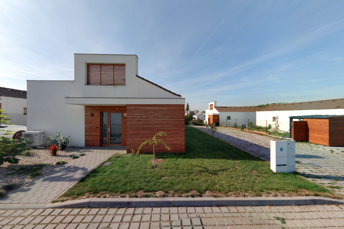 Slunečný dům s výhledem na Pálavu