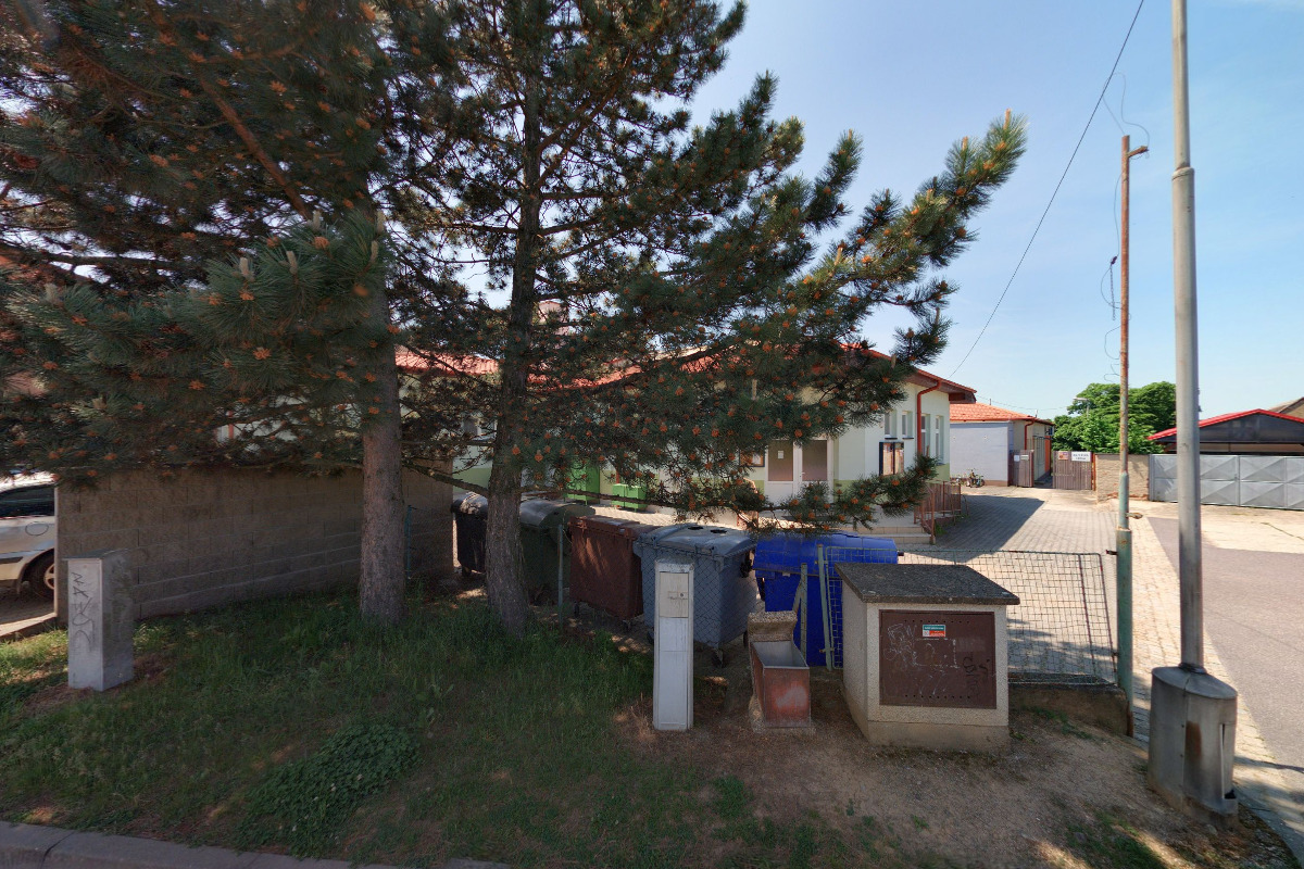 ZŠ a MŠ T.G. Masaryka, Rouchovany