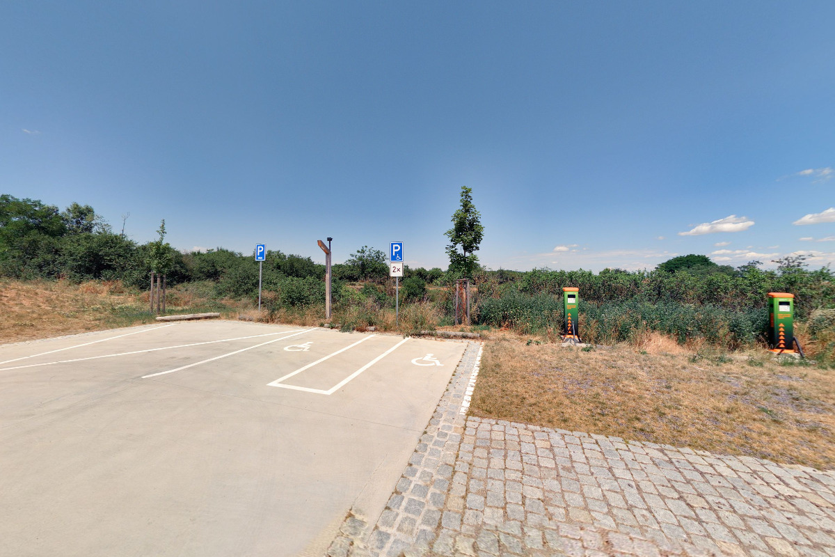 Nabíjecí stanice ČEZ