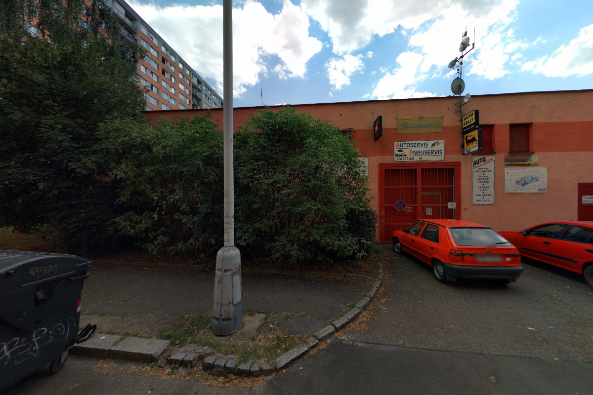 Tomáš Kobza - AUTOSERVIS-PNEUSERVIS foto 3