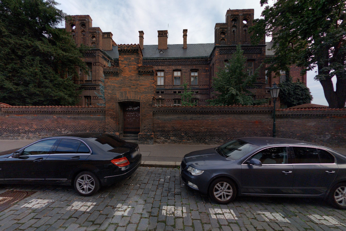 Oddělení šestinedělí VFN a 1. LF UK