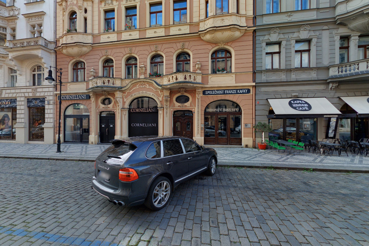 Apartment Široká 14