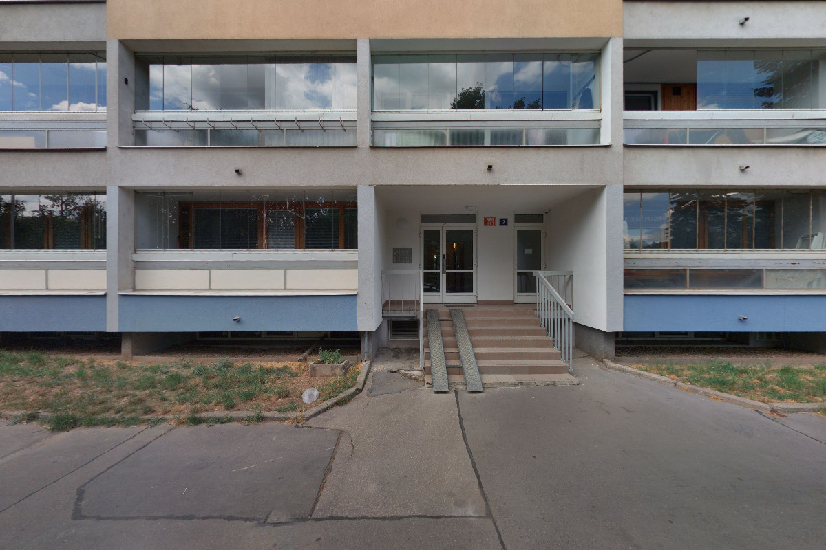 Krejčovský atelier TINAKLI foto 2