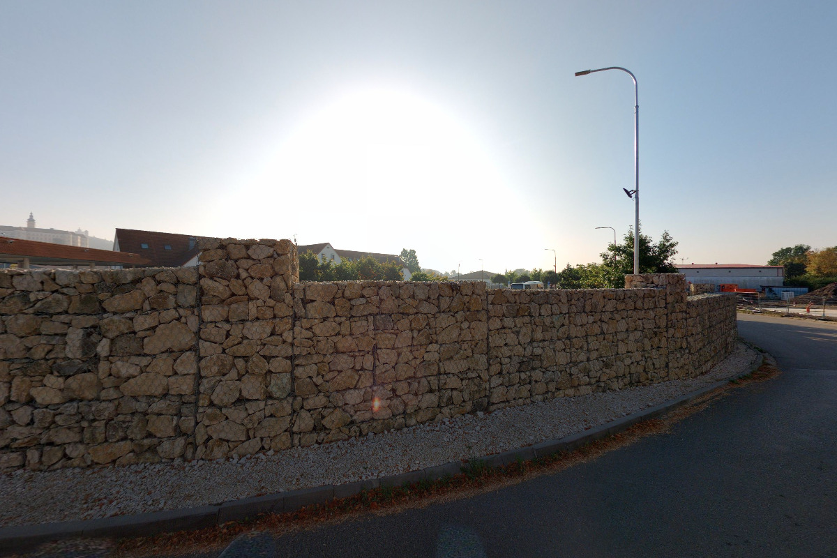 Nabíjecí stanice ČEZ