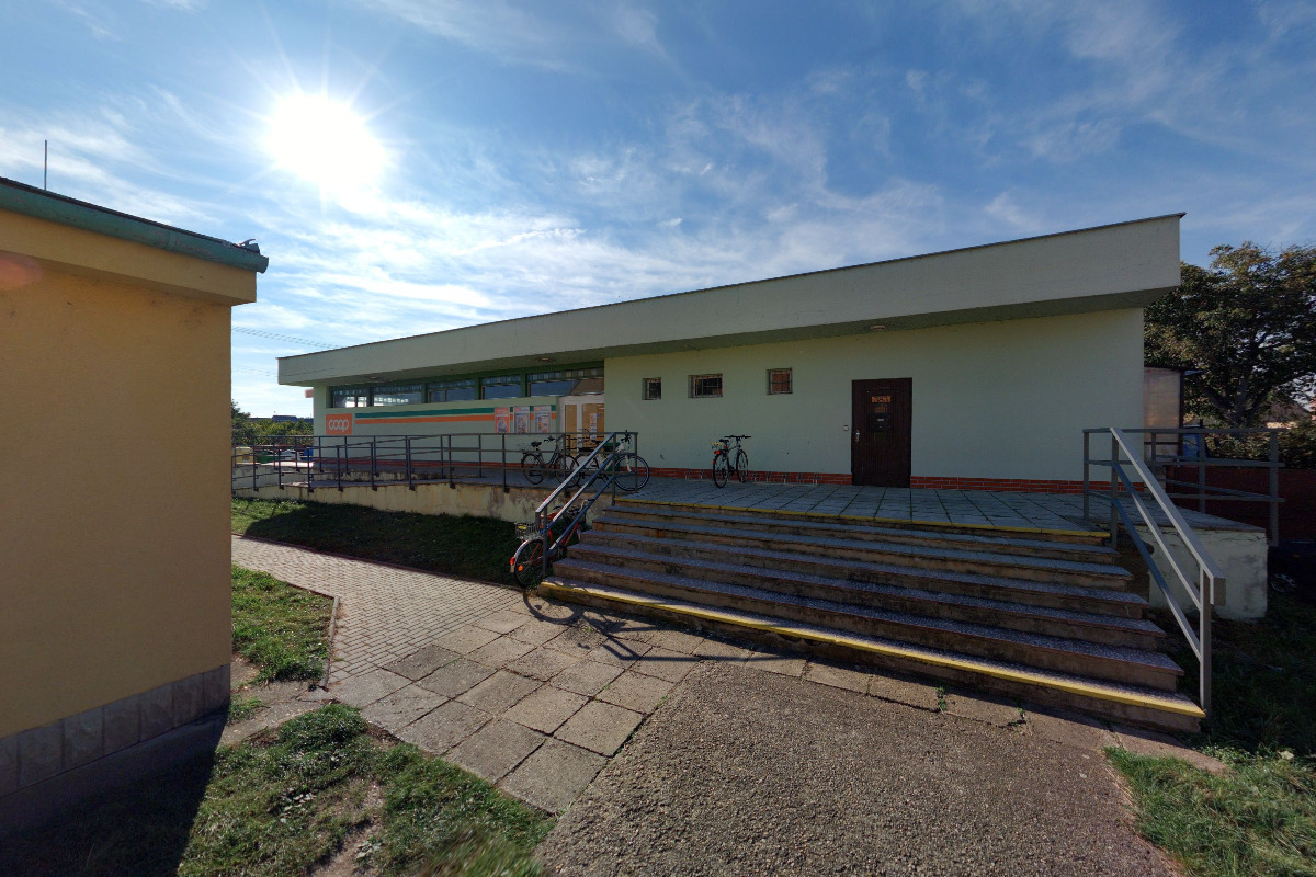 Jednota, spotřební družstvo v Hodoníně - COOP foto 3