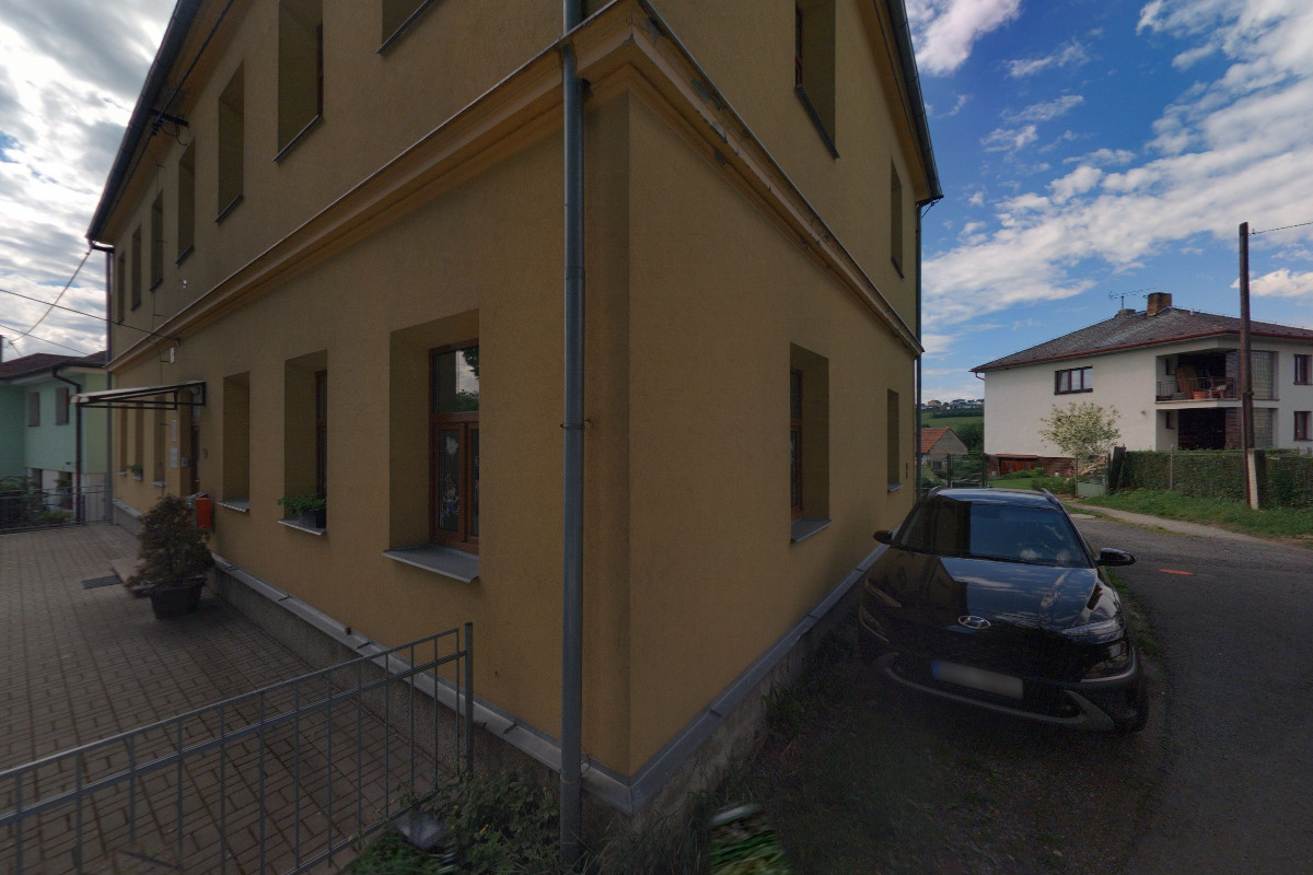 Základní škola a mateřská škola Lešany foto 3