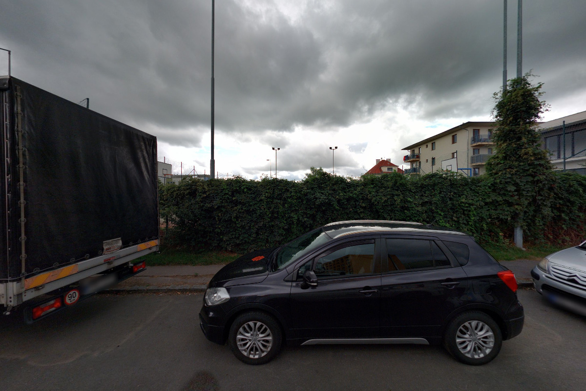 Sportovní hřiště Klokotská foto 1