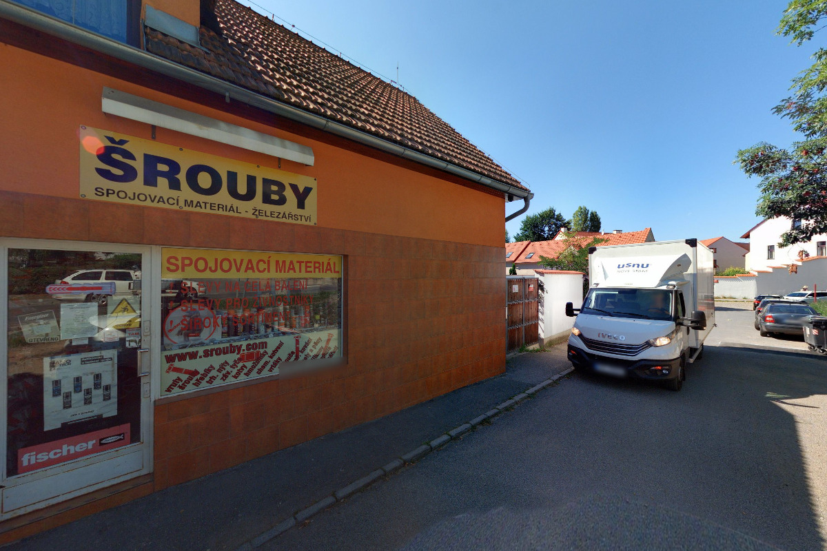 David Bechný, Šrouby - železářství