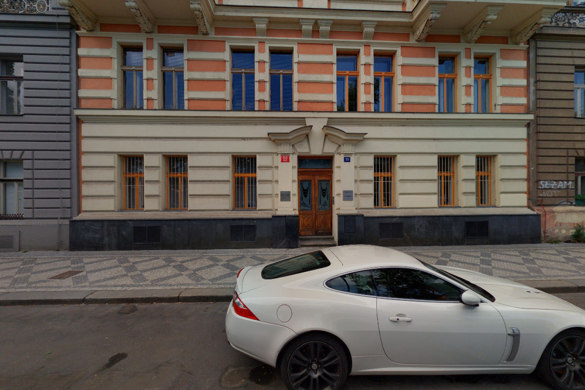 DIPARLUX CZ&SK, s.r.o.