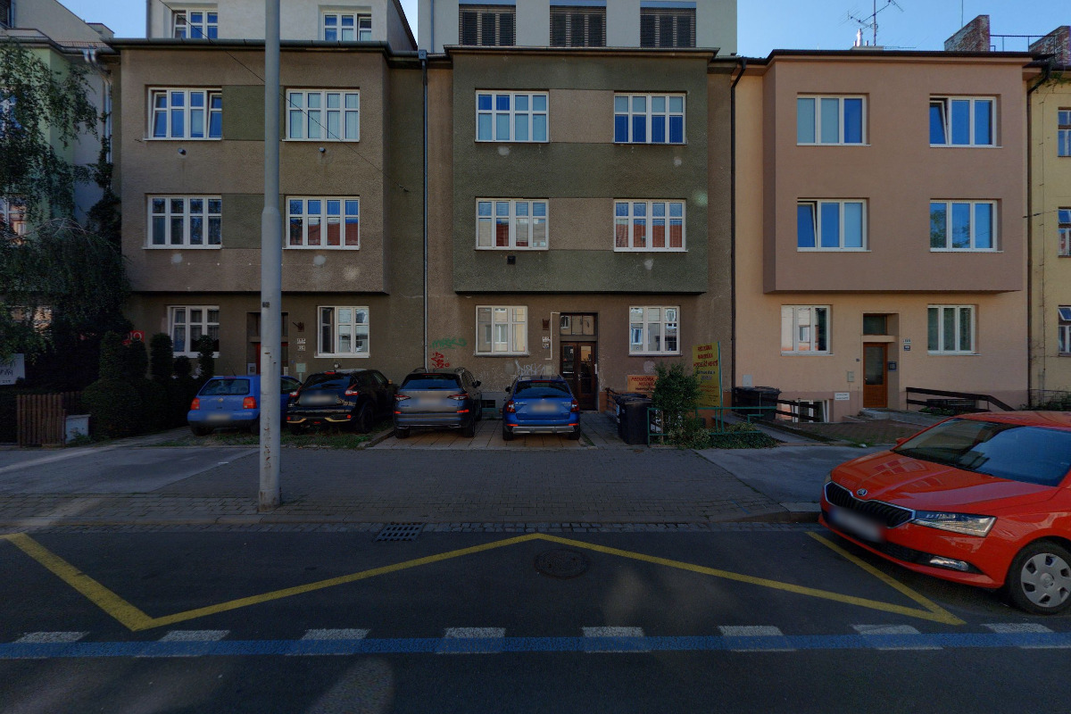 Nehtové studio Denlen - Lenka Dobešová