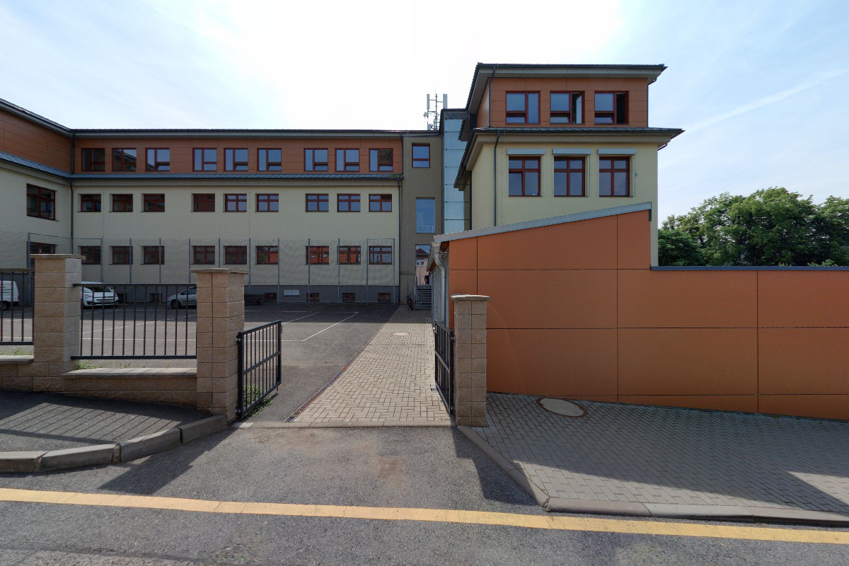 ZŠ T. G. Masaryka Mnichovice, Bezručova foto 4