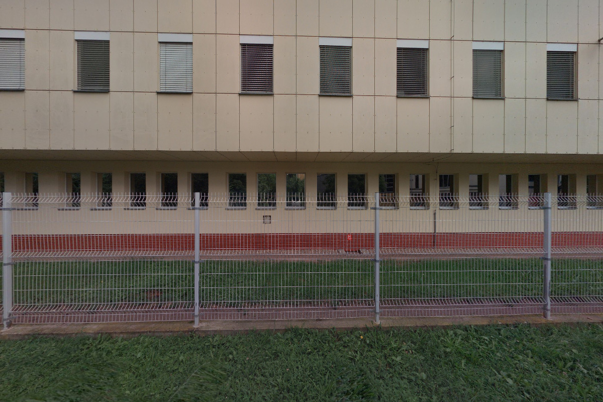 Moravské oděvní závody, k.s.