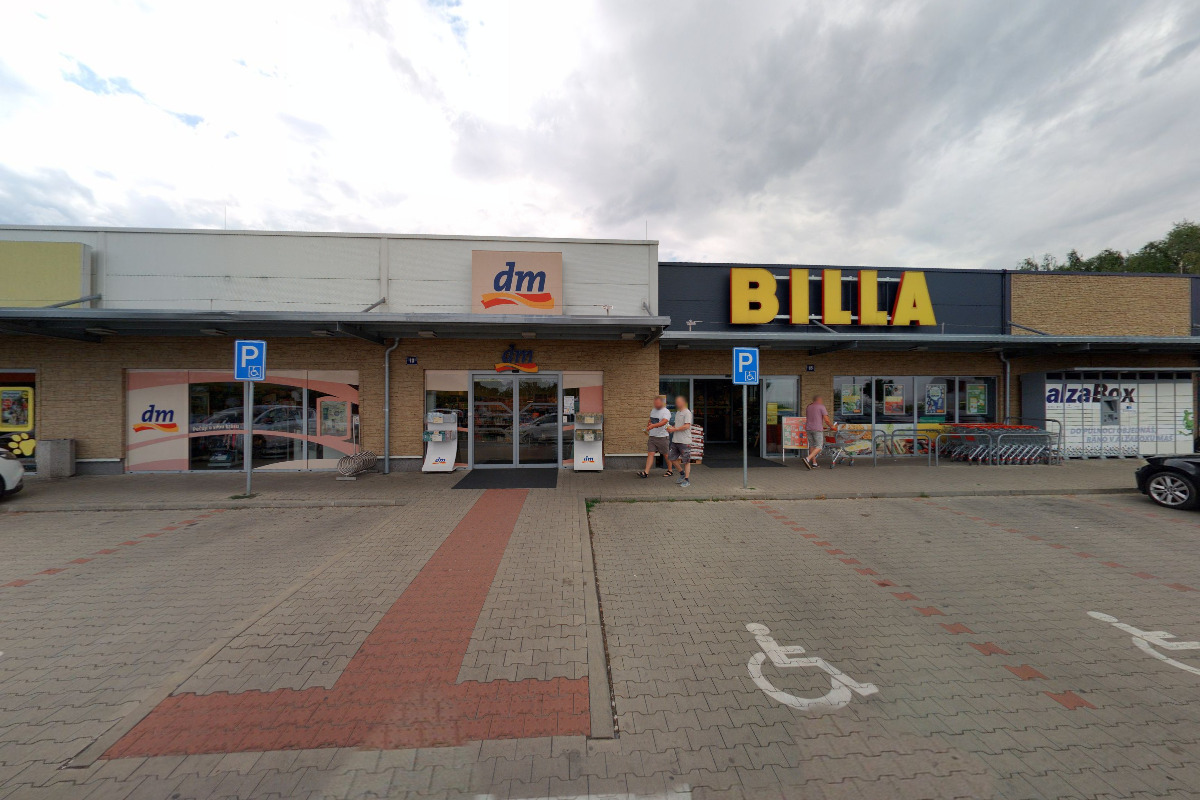 Retail Park Vinoř