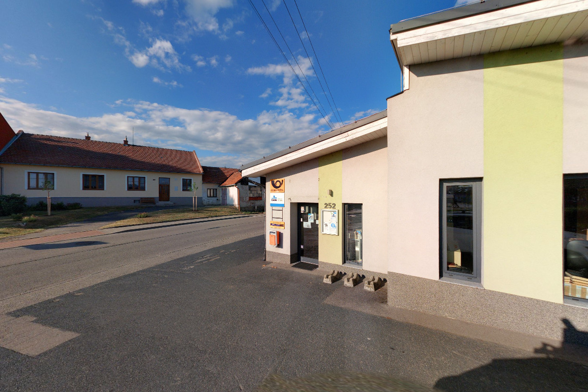 Obecní knihovna Ostrovačice foto 1