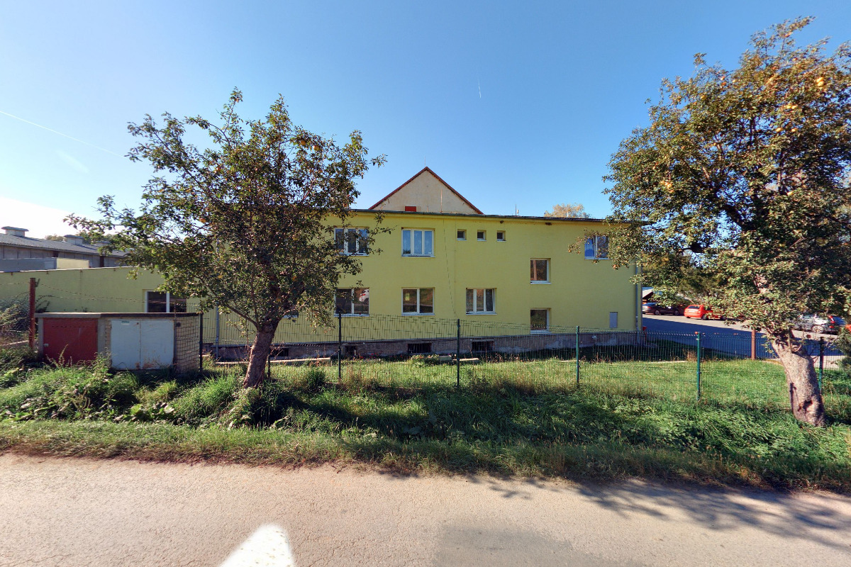 Restaurace Na Červeném Hrádku 	793