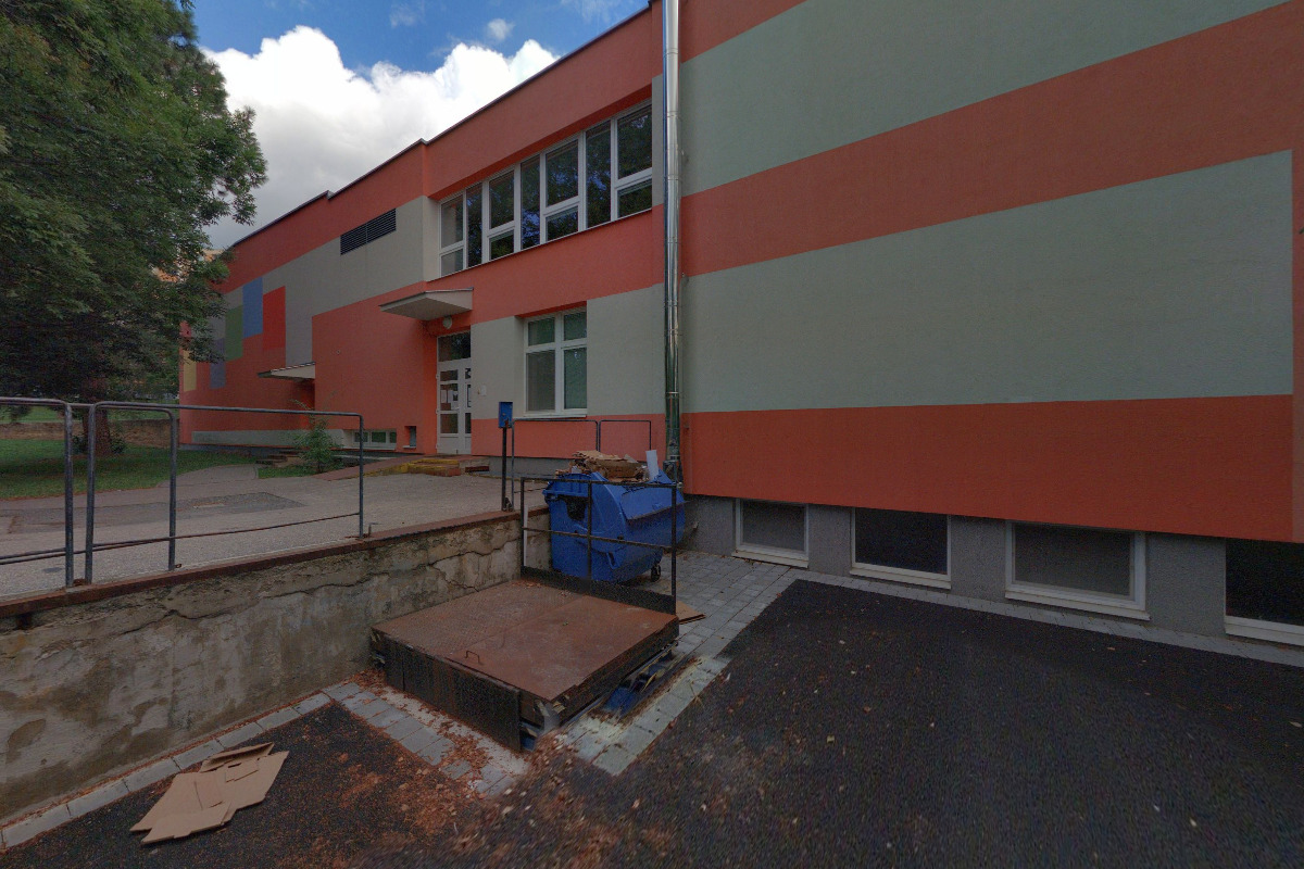 ZŠ a MŠ Brno, Milénova