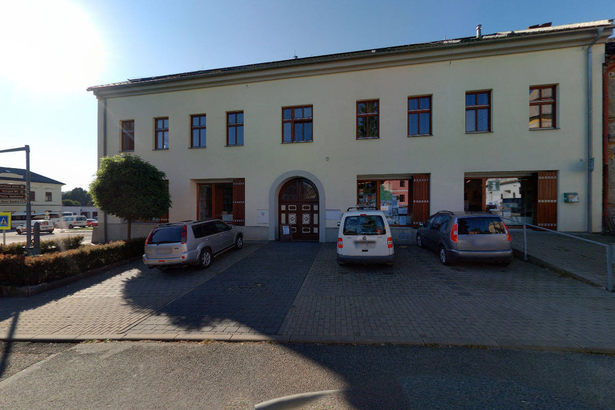 Speciální ZŠ Bystré, náměstí Na podkově