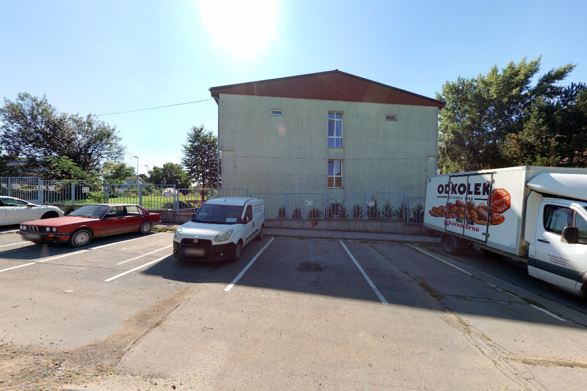 WV REAL ESTATE, s.r.o.