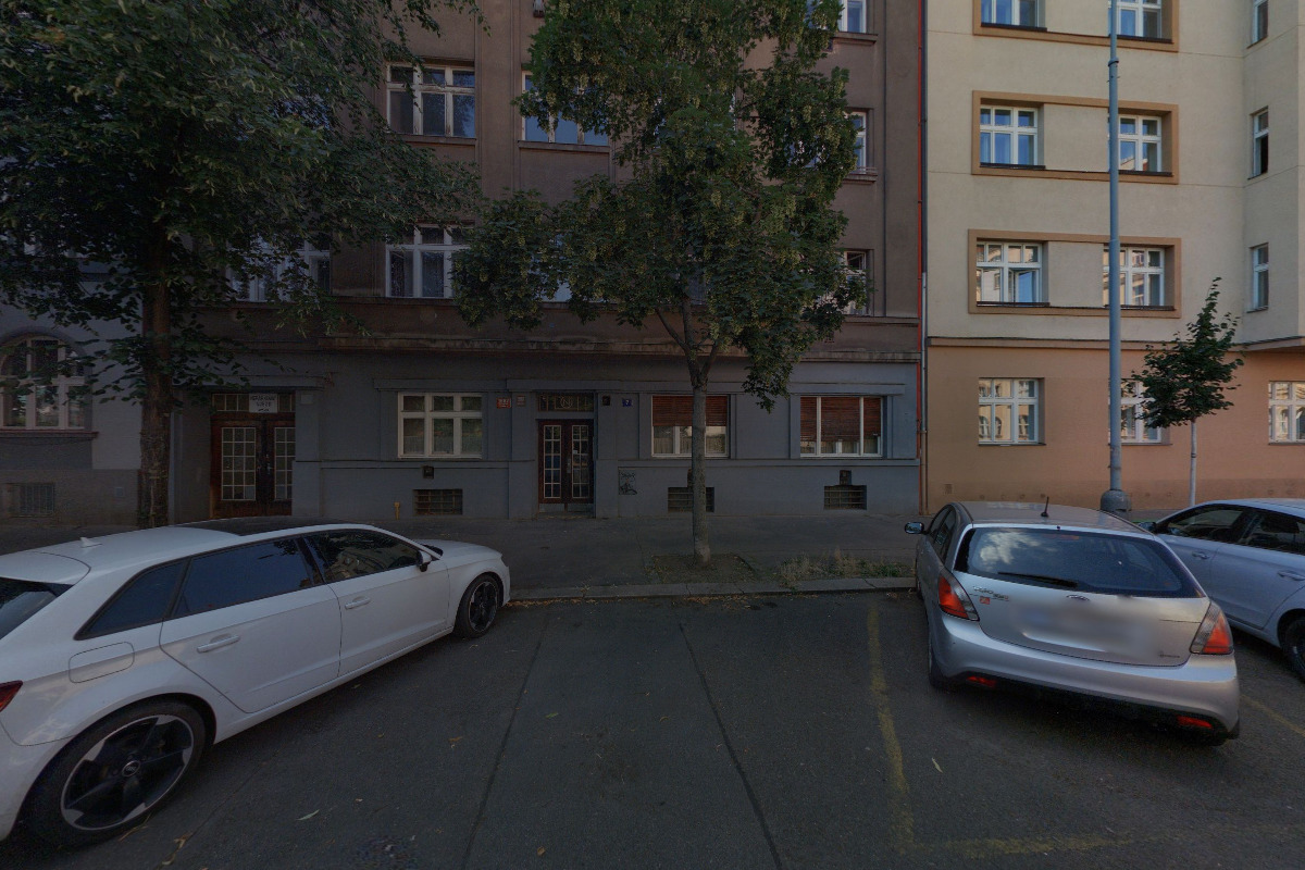 Malíři pokojů - Lumír Hrudka foto 2