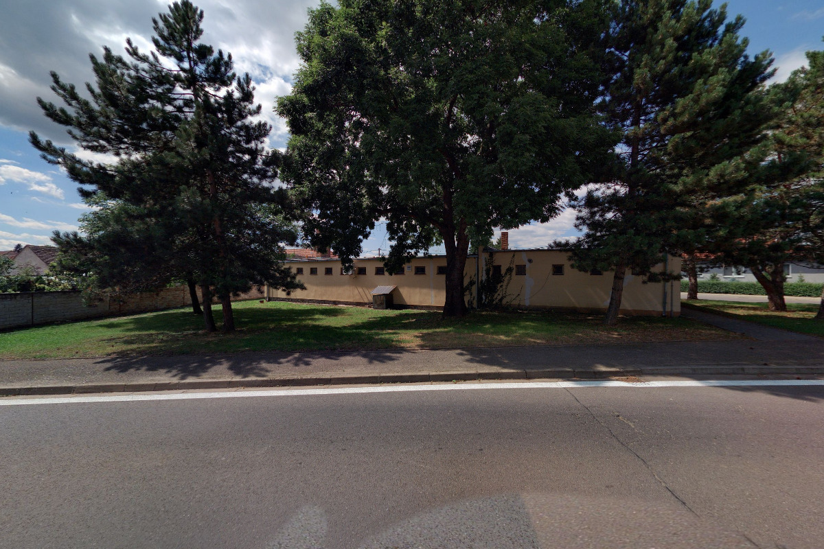 JEDNOTA, spotřební družstvo, Moravský Krumlov - COOP foto 2