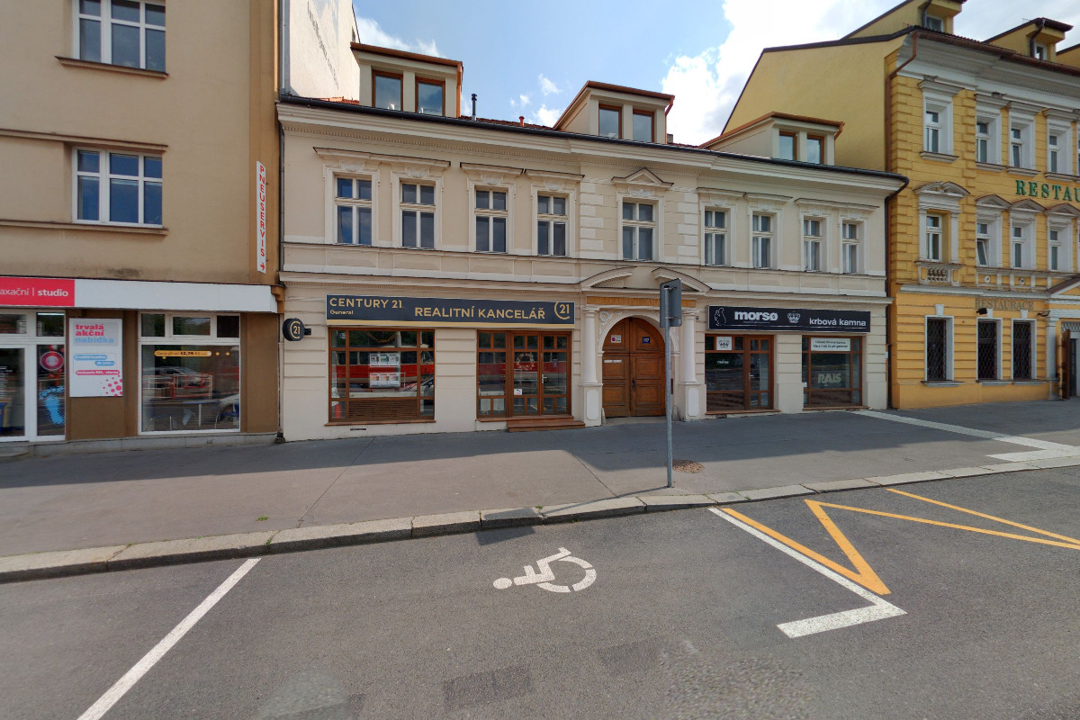 Simona Boučková Certifikovaný realitní makléř Century 21 General foto 5