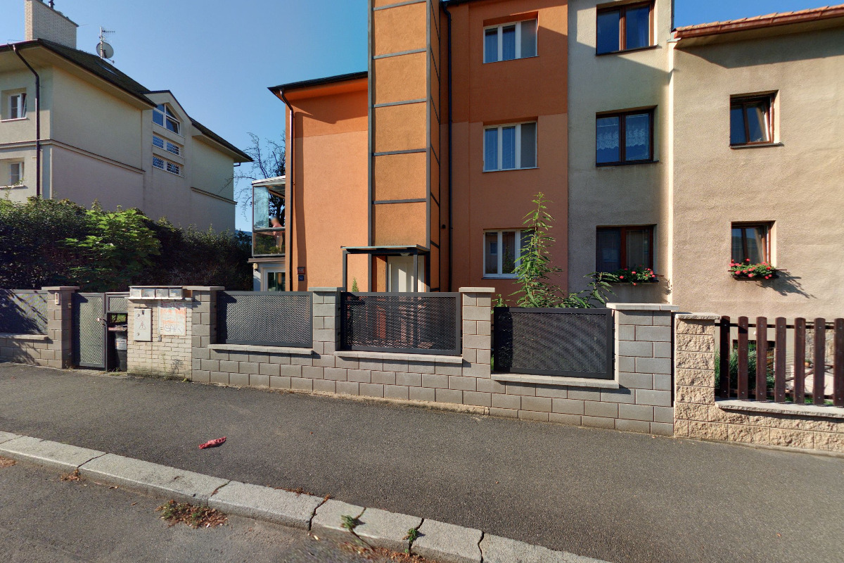 CRACK Computers, s.r.o.