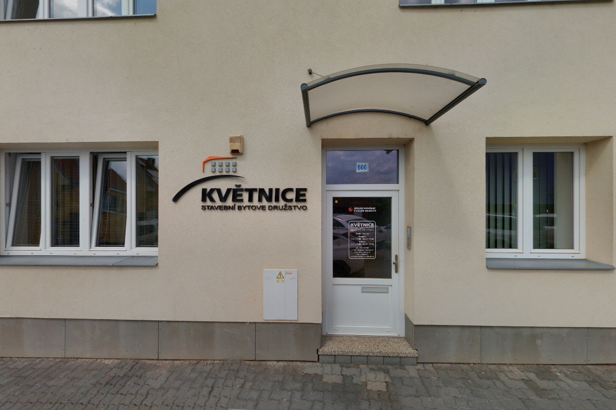KVĚTNICE, stavební bytové družstvo