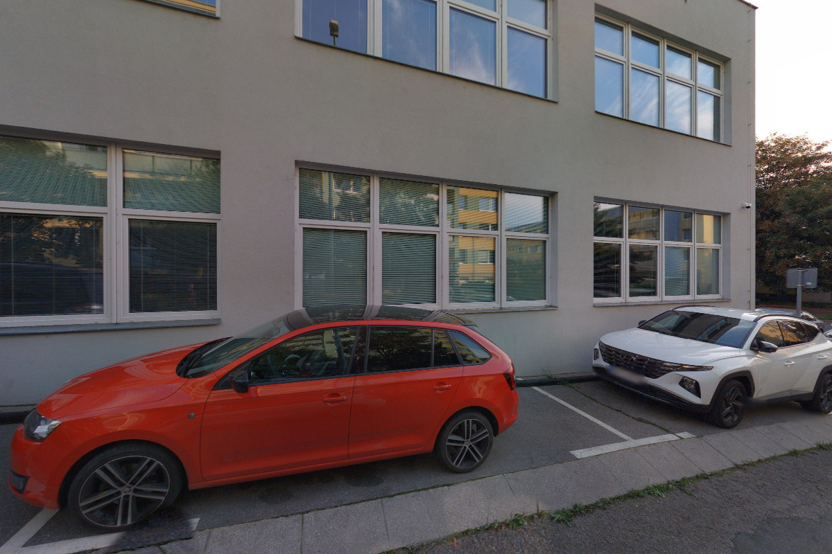 KLOBOUKOVA 2172, s.r.o.