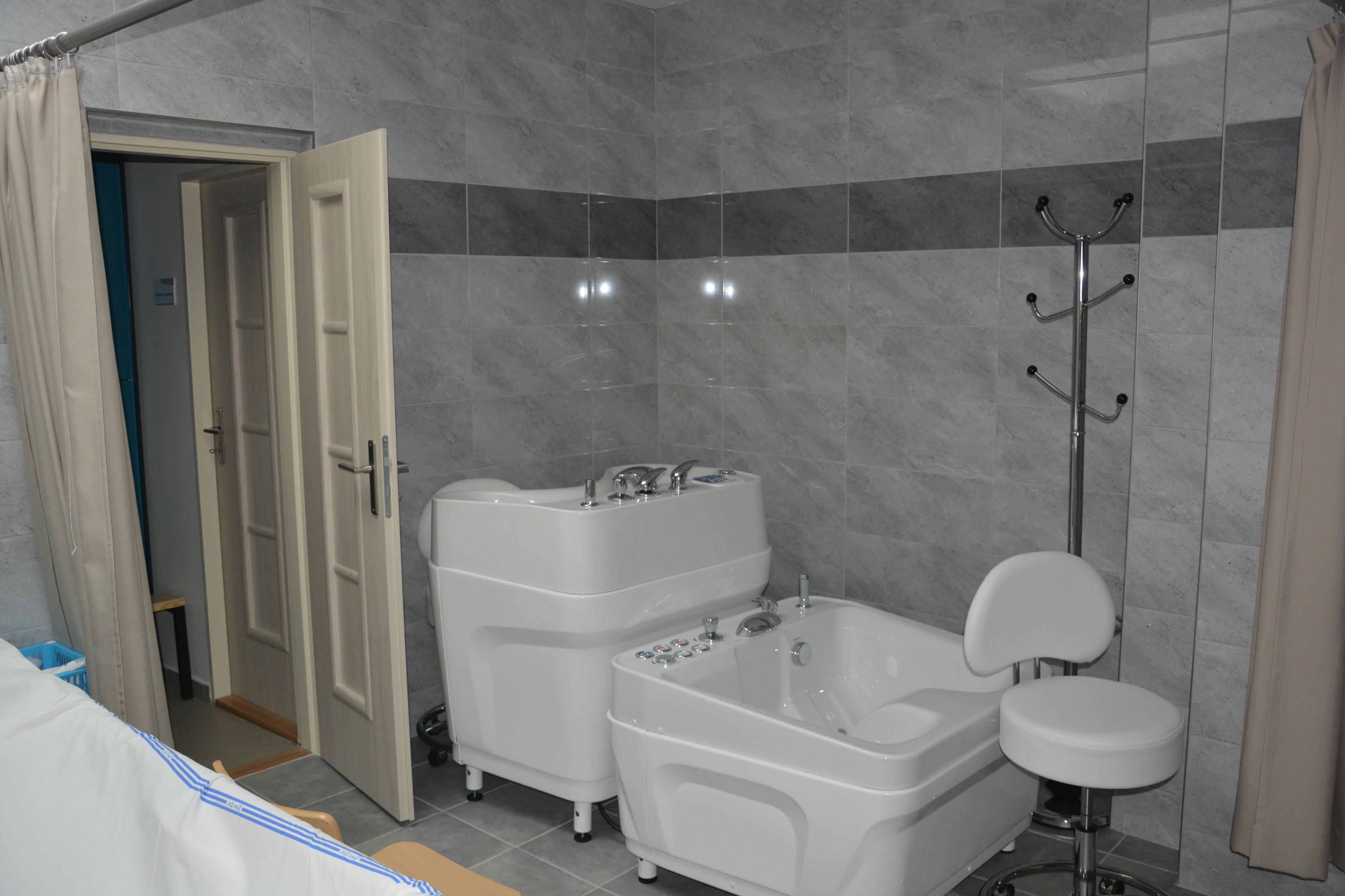 REHABILITAČNÍ CENTRUM MUDr. Málek s.r.o. foto 2