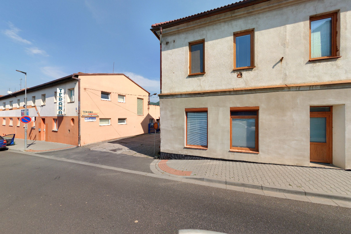 Tesáci - Milan Hloušek