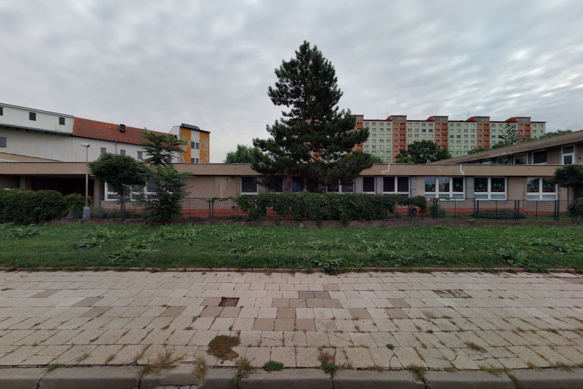 English Language Studio