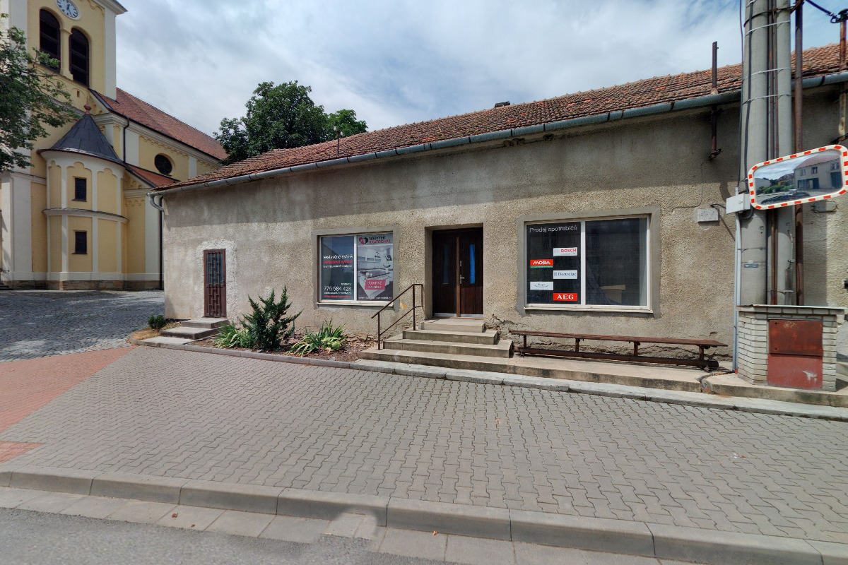 Nábytek Kratochvíl