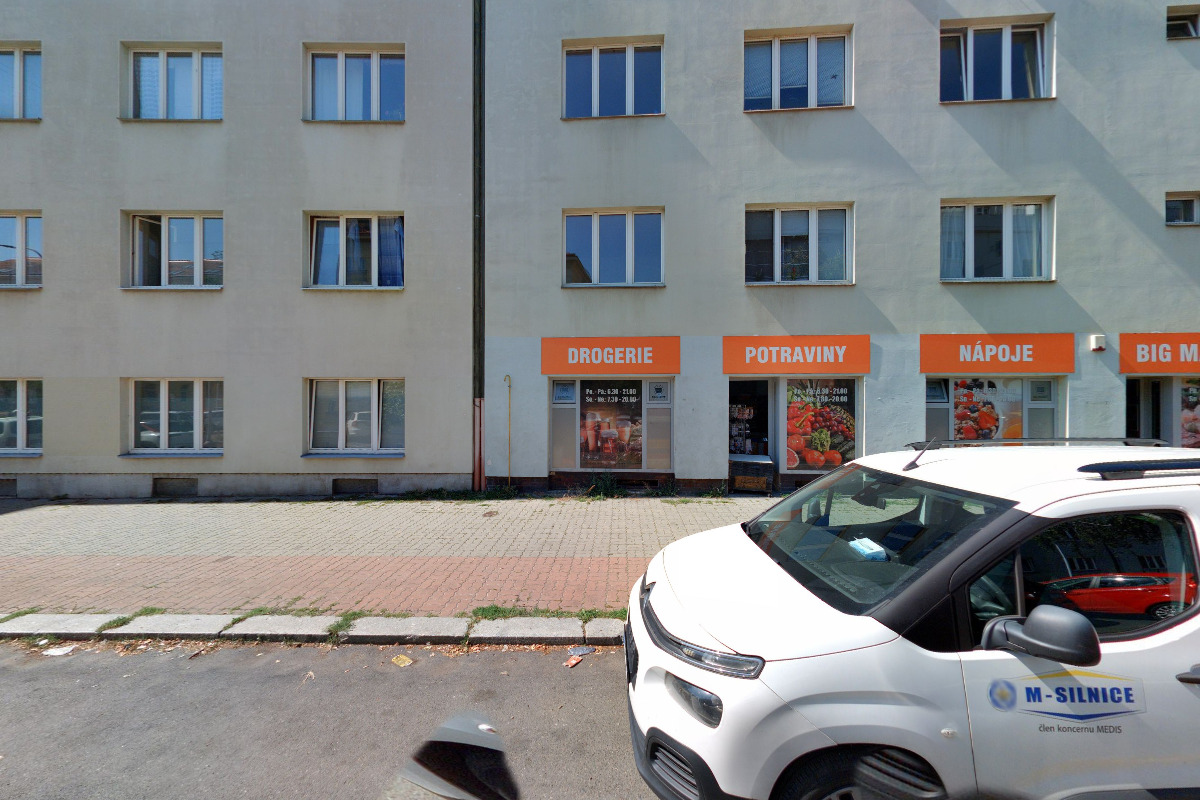 Junák - český skaut, středisko Platan Praha - klubovna foto 2