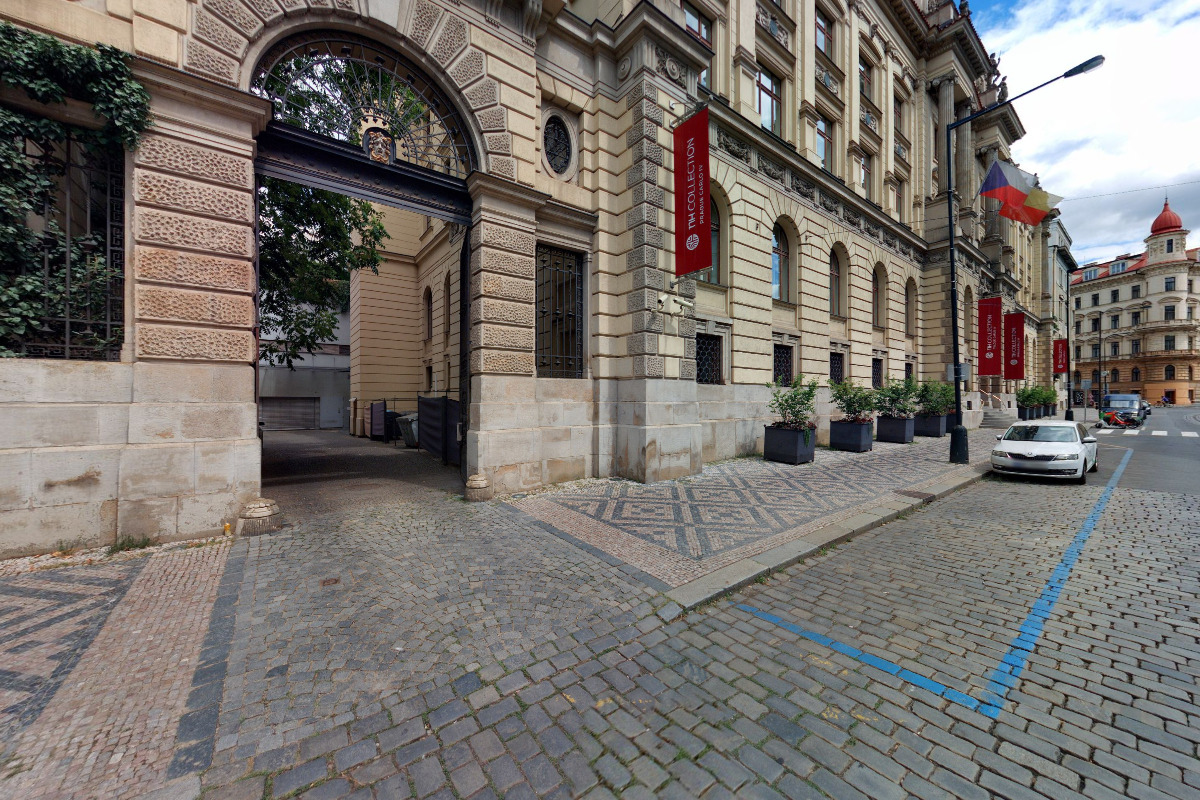 MR.PARKIT - Parking Hotel Carlo IV foto 5