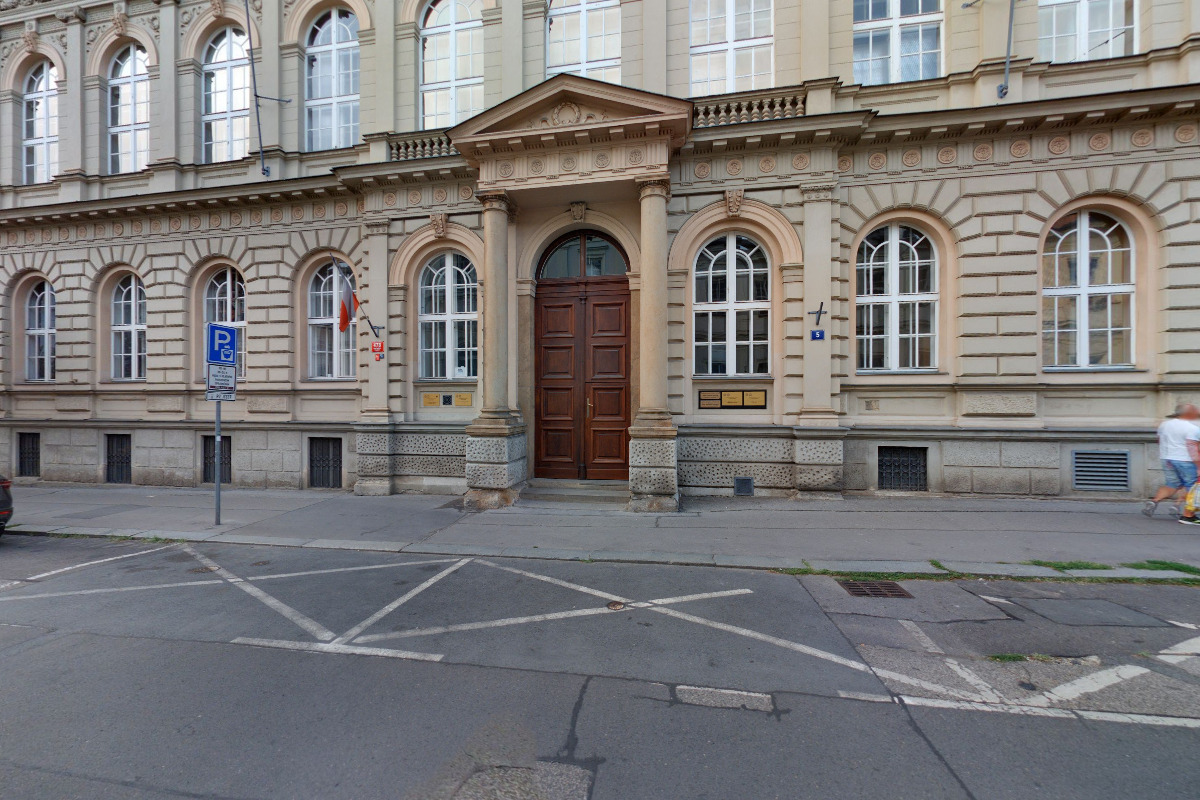 Ústav biochemie a experimentální onkologie 1. LF - Univerzita Karlova foto 4