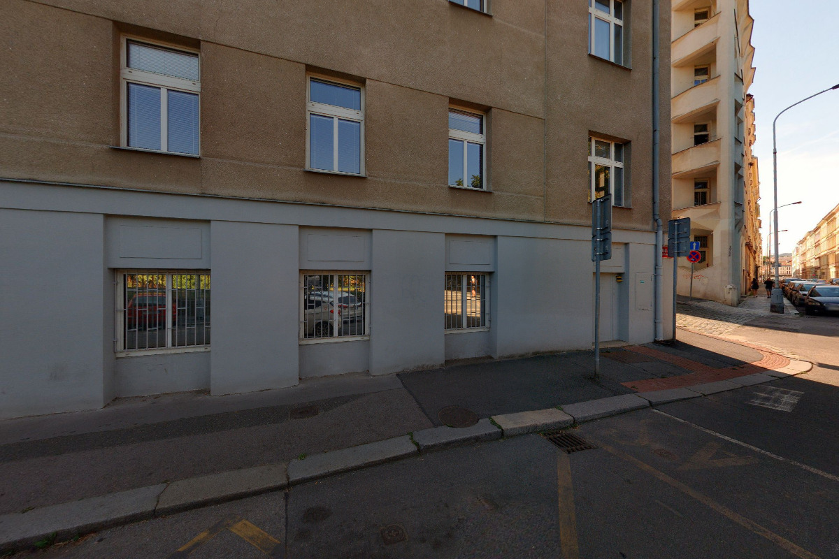 Domov mládeže a školní jídelna, Praha 2, Neklanova 32 foto 6
