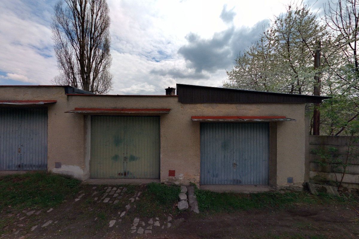 TRUHLÁŘSTVÍ ZASPAL