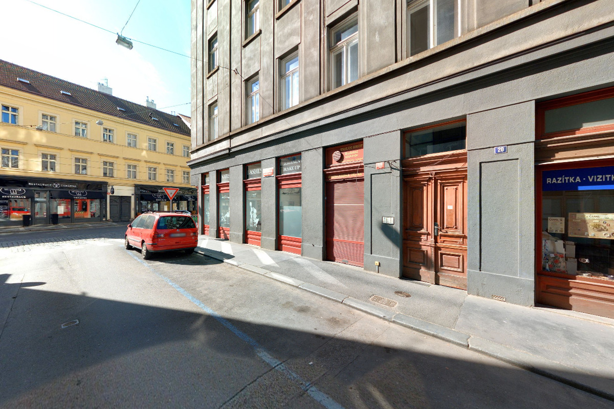 Daniel Berdych - houslařská dílna foto 5