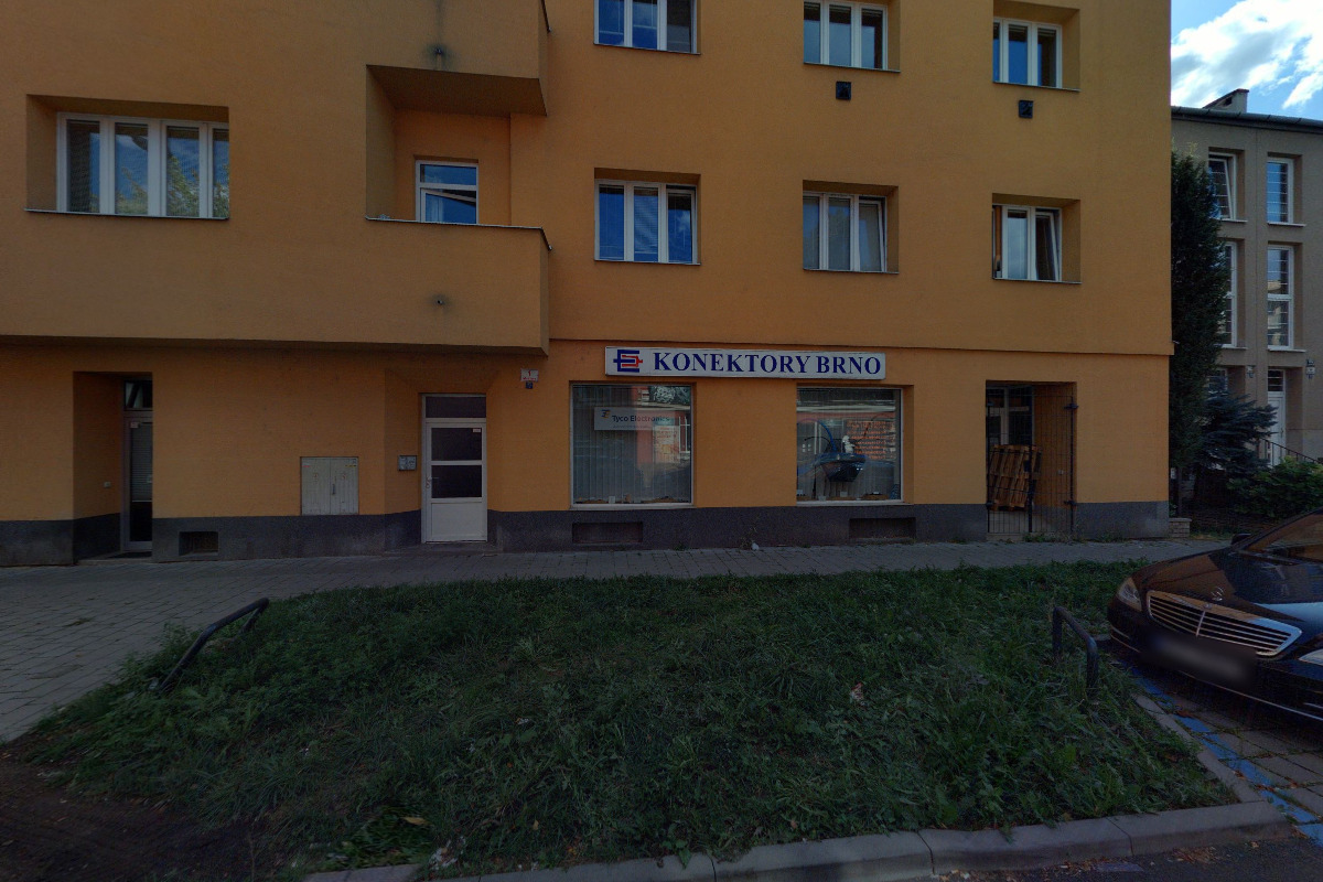 KONEKTORY BRNO foto 2